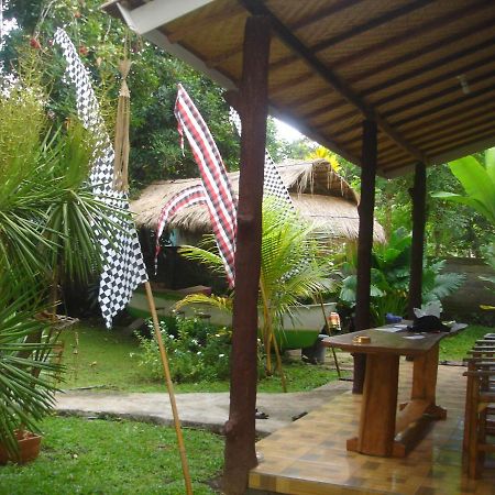 Dormitory Sedap Malam Singaraja Eksteriør billede